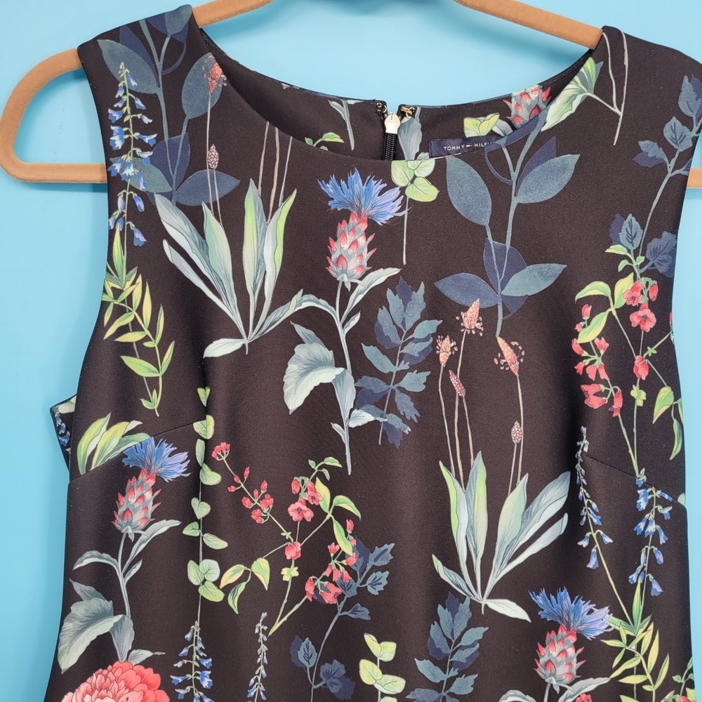 Tommy Hilfiger Floral Sheath Dress Womens 12 Botanical Scuba Sleeveless workwear - Picture 2 of 9